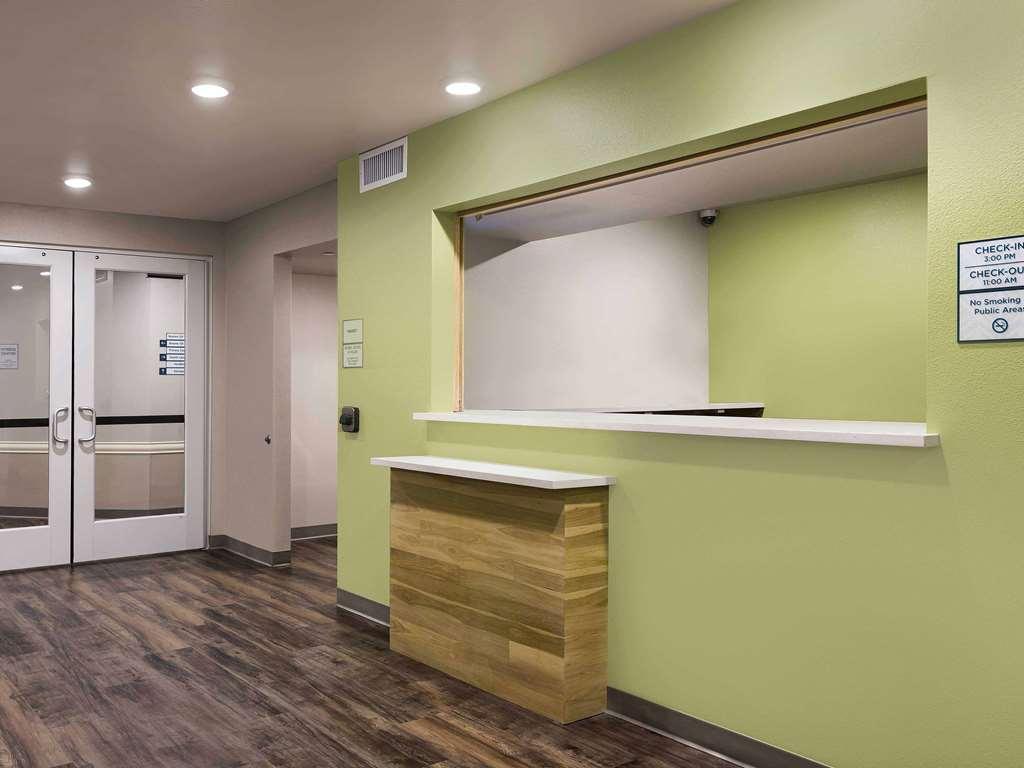 Extended Stay America Select Suites - Tampa - Brandon - East Heartland Dalaman gambar