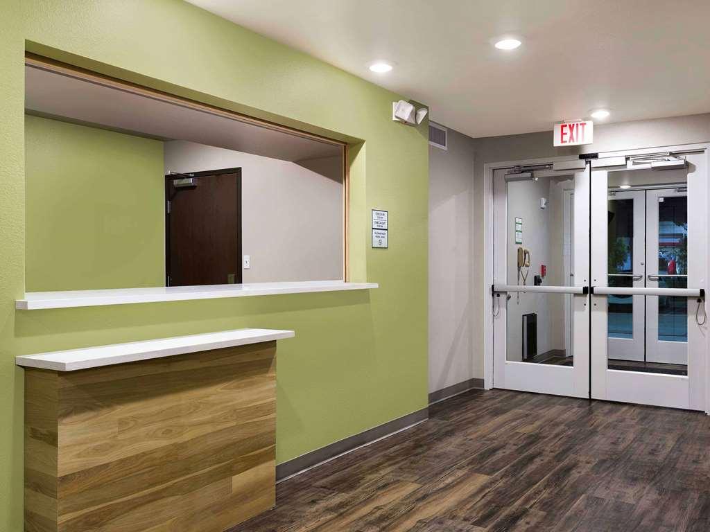 Extended Stay America Select Suites - Tampa - Brandon - East Heartland Dalaman gambar