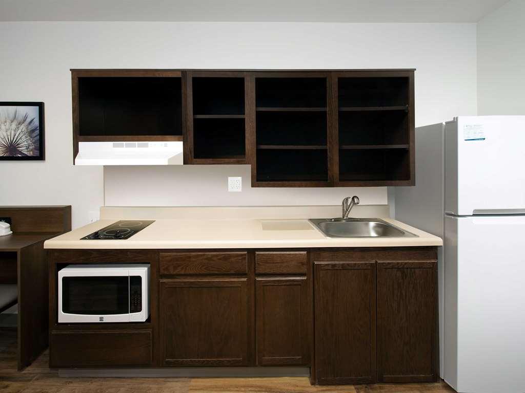 Extended Stay America Select Suites - Tampa - Brandon - East Heartland Bilik gambar