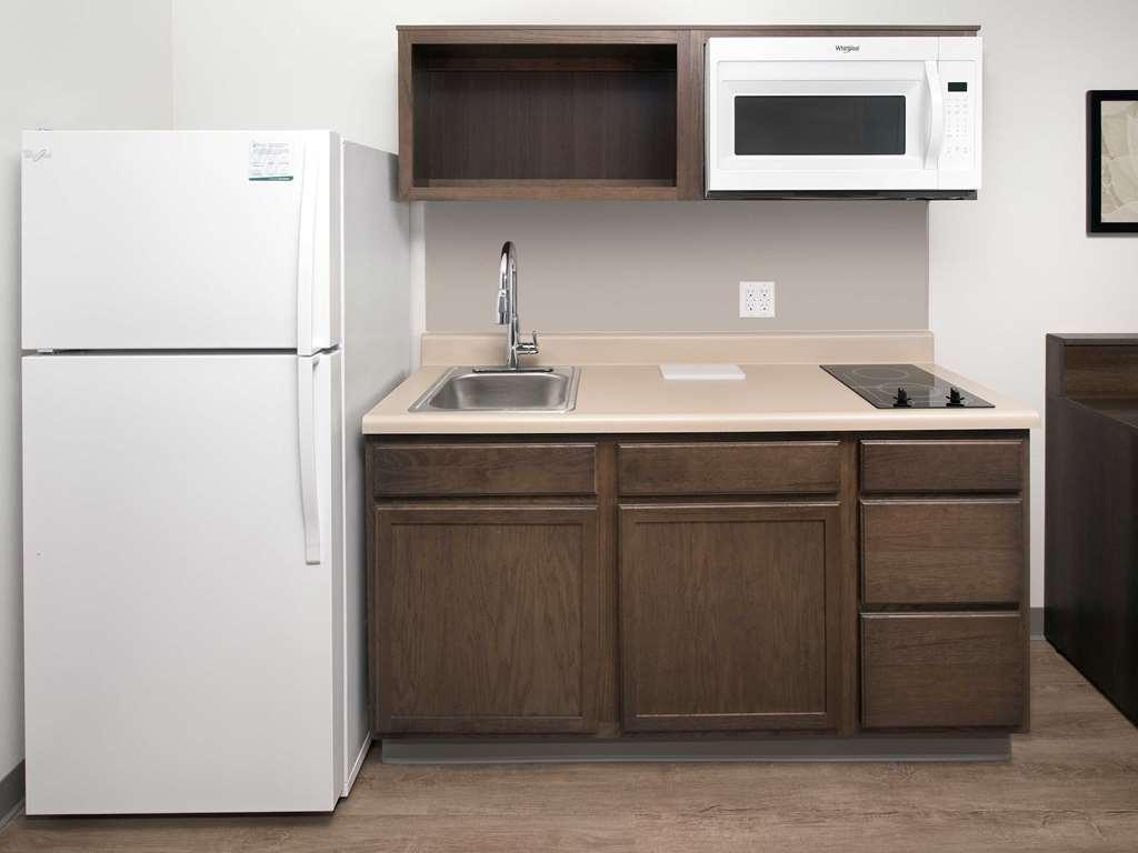 Extended Stay America Select Suites - Tampa - Brandon - East Heartland Bilik gambar